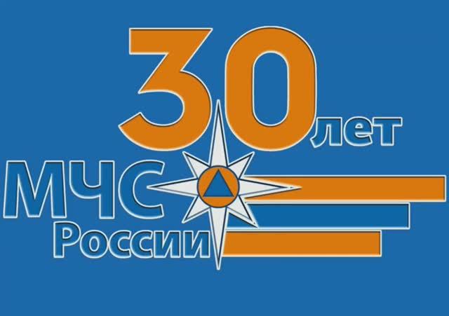 #ГлазамиМЧС_ Ростовская область. Тушение автомобиля, сухой растительности и пожара в доме