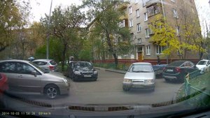 Красава -  с прицепом сдавать назад нужно уметь