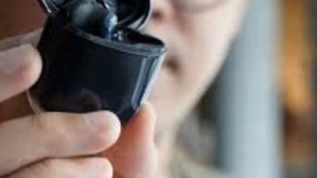 Vivo TWS Earphone: A true wireless stereo hands on video leak Tech Review смотреть онлайн