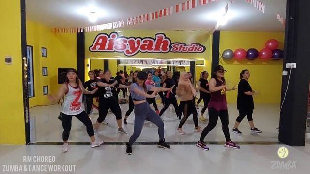 SUENA REGGAETON - BELLA HAMILTON - MEGA MIX 85 | ZUMBA CHOREOGRAPHY | RULYA MASRAH смотреть онлайн