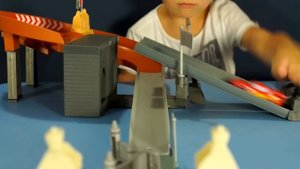 Тачки 2 - игрушки из мультика. Трасса. Машинки. Маквин. Обзор на русском языке. Кока Туб