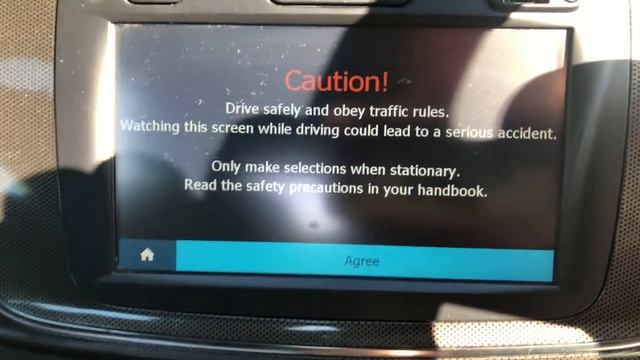 2017 17 Dacia Sandero 1.5dci Stepway White 47k at VFM Autosales Ltd Groombridge смотреть онлайн