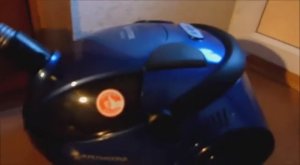 Я купил пылесос с аквафильтром VITEK VT-1834 BK