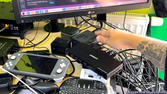 ГадЖеТы/AliExpress: достаем из коробки отличный KVM AIMOS - 4К HDMI, 4 USB-входа, отличное качество смотреть онлайн