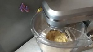 Плантарный миксер Kitfort KT-1338