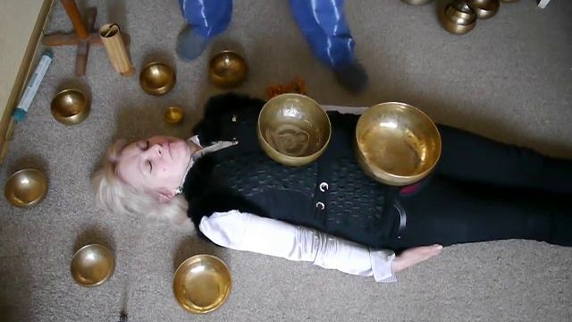 Поющие чаши купить | Медитация | Набор тибетских чаш | Массаж поющими чашами