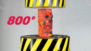 500 TON HYDRAULIC PRESS VS RED HOT SLEDGEHAMMER