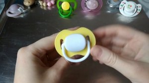 Обзор на бутылочки и пустышки для реборна Вопрос-ответ с пупсом 3.12.22.Play with reborn #reborn