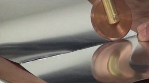 Роликовая сварка алюминиевой фольги аппаратом CD200DP-RS