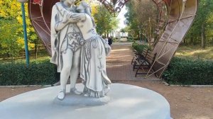 Вроде поселок, а интересно. Пятиморск в Волгоградской области.