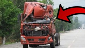 Неудачные и необычные случаи на дороге с дальнобойщиками и грузовиками №3