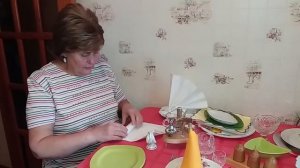 Как красиво сложить салфетку из ткани. И ещё советы