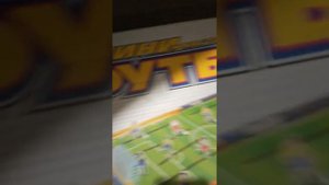 как научится играть в футбол?! Игра в настольный мини футбол!