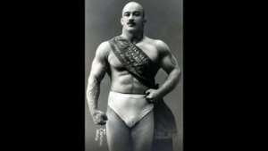 Пётр Крылов - король гирь