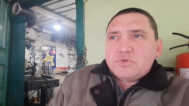 Водяне опалення,з котлами в пічках. надёжный теплообменник в печь.