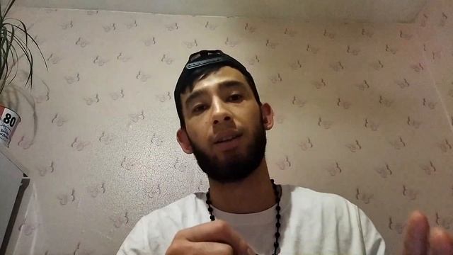 срочна в Москве метро Сокольники! нашли паспорт гражданина Таджикистана кто его знает!