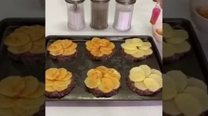 "Картофельная ромашка" с мясным фаршем