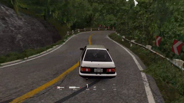 A Downhill run with a stock AE86 in akagi смотреть онлайн