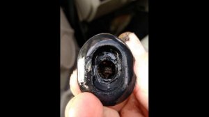 Как почистить дренажные отверстия на Jeep commander.