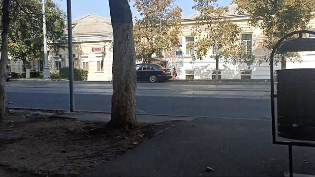 Прогулка по городу. смотреть онлайн