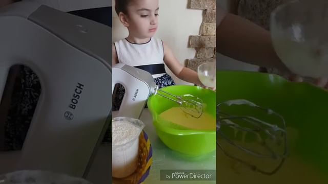 Куличи с клубничной глазурью😊 смотреть онлайн