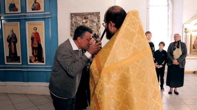 Альберт Саркисян и епископ Силуан на открытии духовно-просветительского центра в Сергаче смотреть онлайн