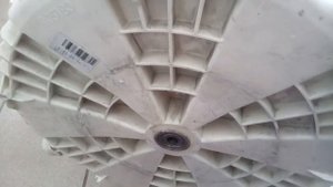 Ремонт стиральной машины Indesit WISL103. Замена подшипников.