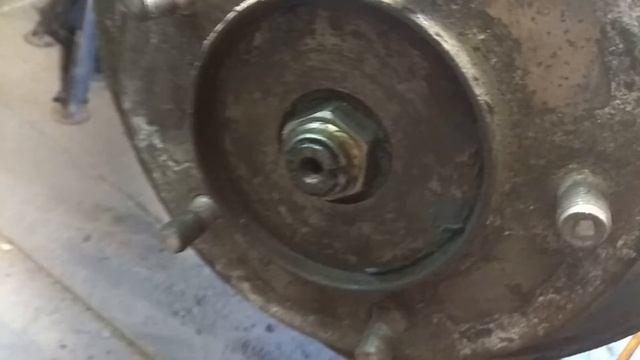 Как заменить передние тормозные диски на Ниве версия 2 смотреть онлайн