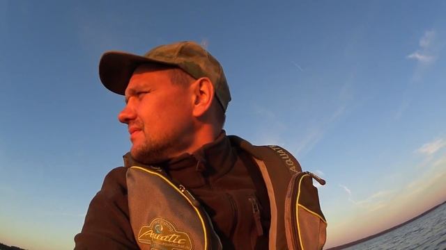 Яузское водохранилище ,рыбалка отдых ночевка и все такое ) выживание в палатке в 21 веке ) смотреть онлайн