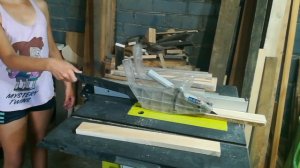 Деревянное кашпо из палета (доски поддона)