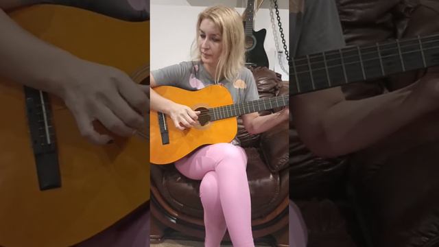 Пойми я больше не могу... (звезда в том мартовском снегу) смотреть онлайн