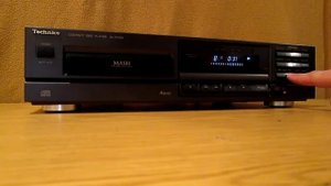 VINTAGE Technics Single Disc CD Player, Model SL-PG100