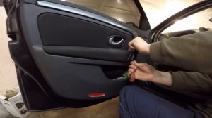 Renault Megane III Estate- disassembly door ( разборка двери ) Part I