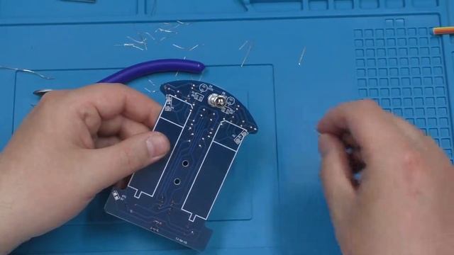 Трек машинка D2-1 - умный робот, движущийся по линии (DIY Kits набор). Обзор и сборка конструктора