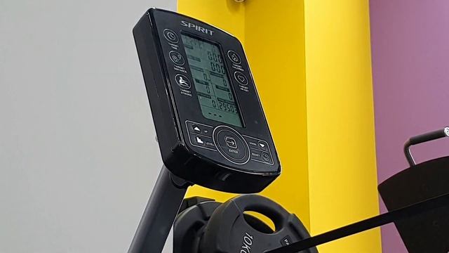 Гребной тренажер Spirit CRW800H2O смотреть онлайн