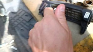 Течёт антифриз в ноги пассажиру Mitsubishi Grandis, проблема в кране радиатора салона 7801A496
