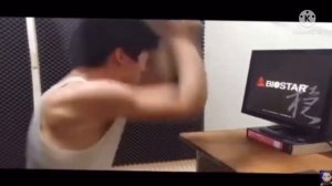 (Reupload) Angry Korean Gamer Play Angry Birds Go!