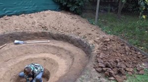 Копаем пруд для рыбы на даче с сыновьями #3