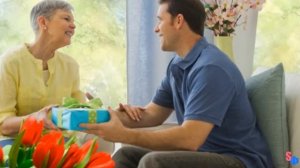 Сантехник Валера пришел починить кран - но у хозяйки квартиры Ляли были на него другие планы!