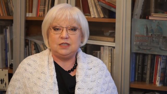 «Клеветникам России»  читает С Крючкова