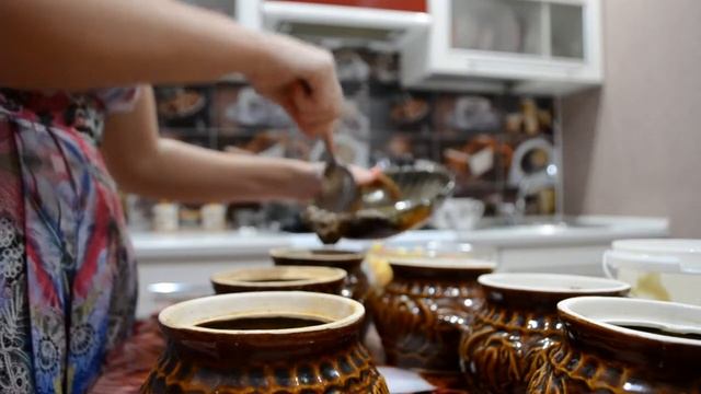 жаркое в горшочках/Блюдо в ГОРШОЧКЕ без возни!