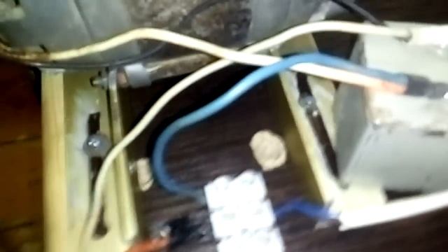 Реверс однофазного двигателя. Простая схема. смотреть онлайн