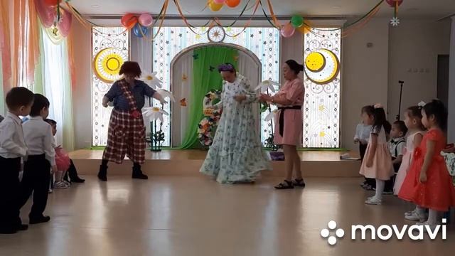 Утренник 8 марта Вторая младшая группа Радуга смотреть онлайн