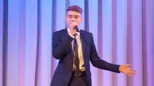 Там, где клён шумит...