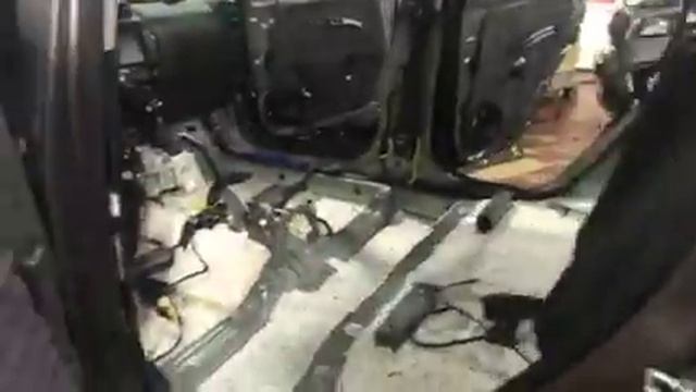 Шум - безбилетный пассажир, попросили его остаться за бортом комфортного Киа Соул