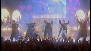 Queen + 5ive - We Will Rock You (Brit Awards 2000)