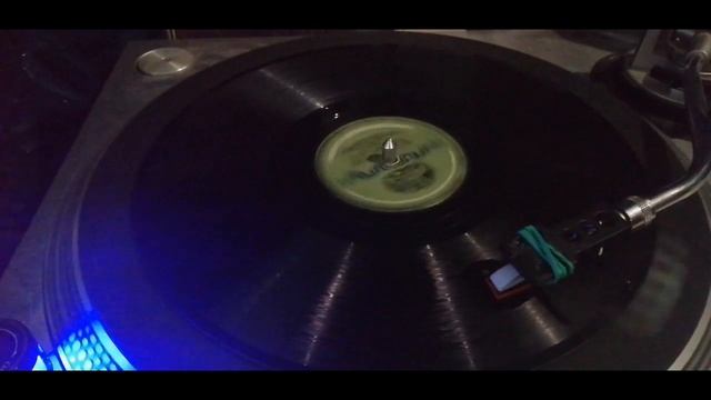 Трио баянистов: А. Кузнецов, Я. Попков и А. Данилов - "Песни и пляски" смотреть онлайн