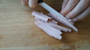 САЛАТ С КАПУСТОЙ И ВЕТЧИНОЙ. ЛЕГКИЙ САЛАТ БЕЗ МАЙОНЕЗА!