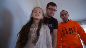 РАДУЖНЫЕ ДРУЗЬЯ в нашей реальности! Синий монстр у нас дома!