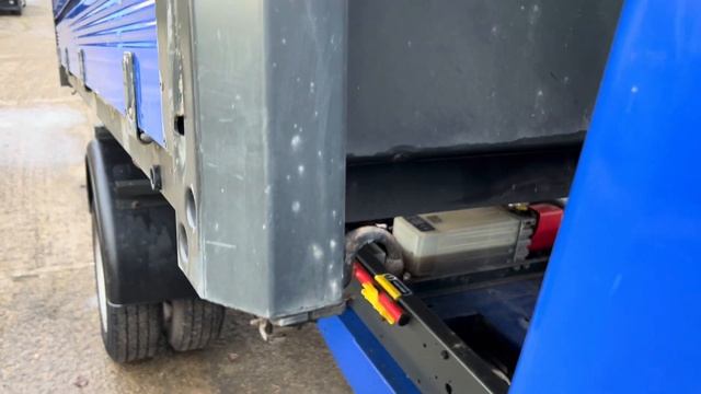 2017 17 Ford Transit 350 Tipper 2.0TDCi 130PS EURO6 - 18th December 2023 смотреть онлайн